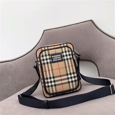 burberry 官网